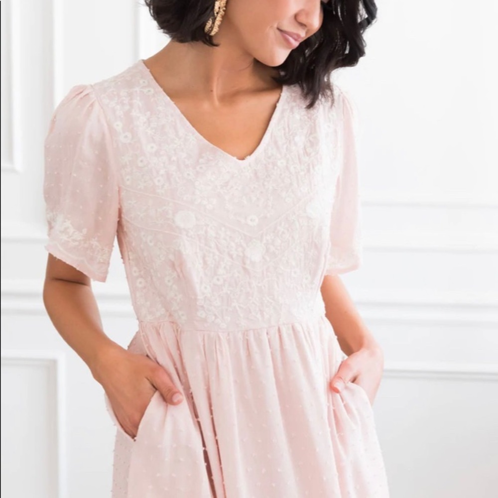 Lightweight pink dress like new